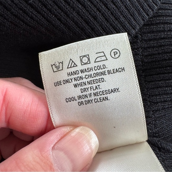 BY ANTHROPOLOGIE FLORAL EMBELLISHED-SLEEVE SWEATER
Style No.  4114066280080 - Picture 3 of 8